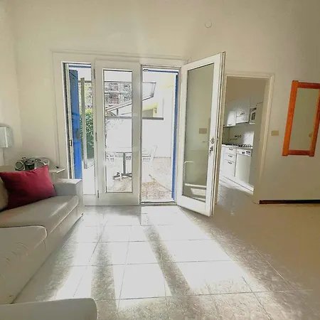 Lakefront In 54738 Apartment